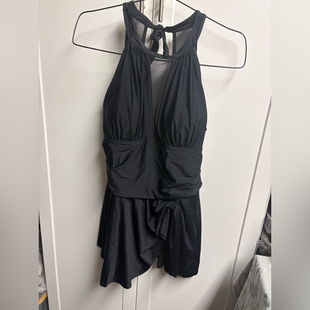 Black Bathing Suit with skirt bottom Size XL New